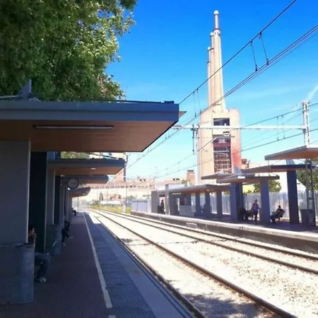 アパート Atico Coast Side. Ramblas 15' Far By Train